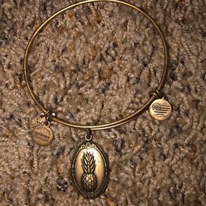 AlEX AND ANI gold pineapple bracelet